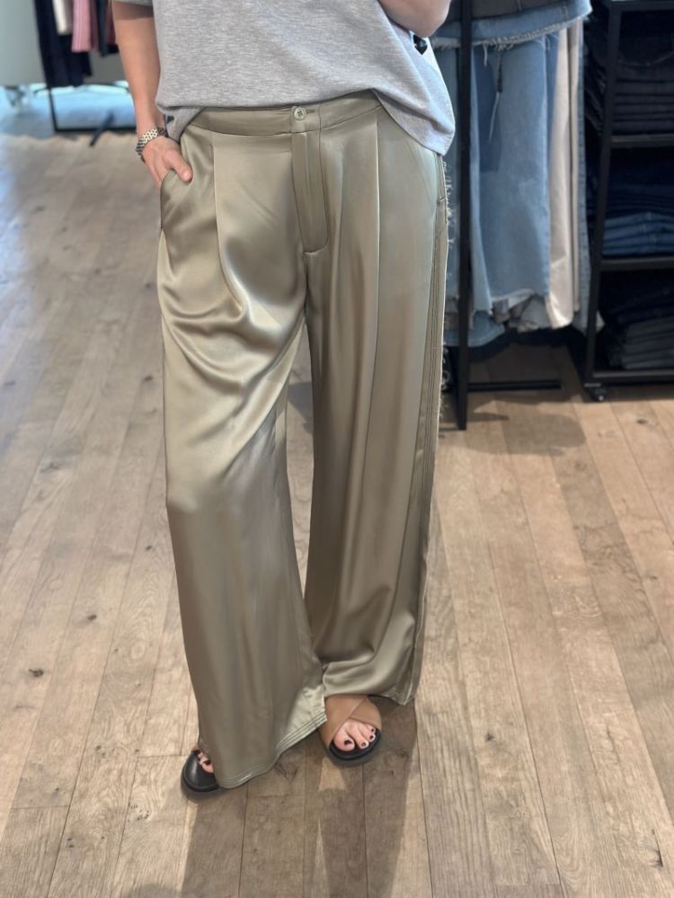  SAGE KHAKI