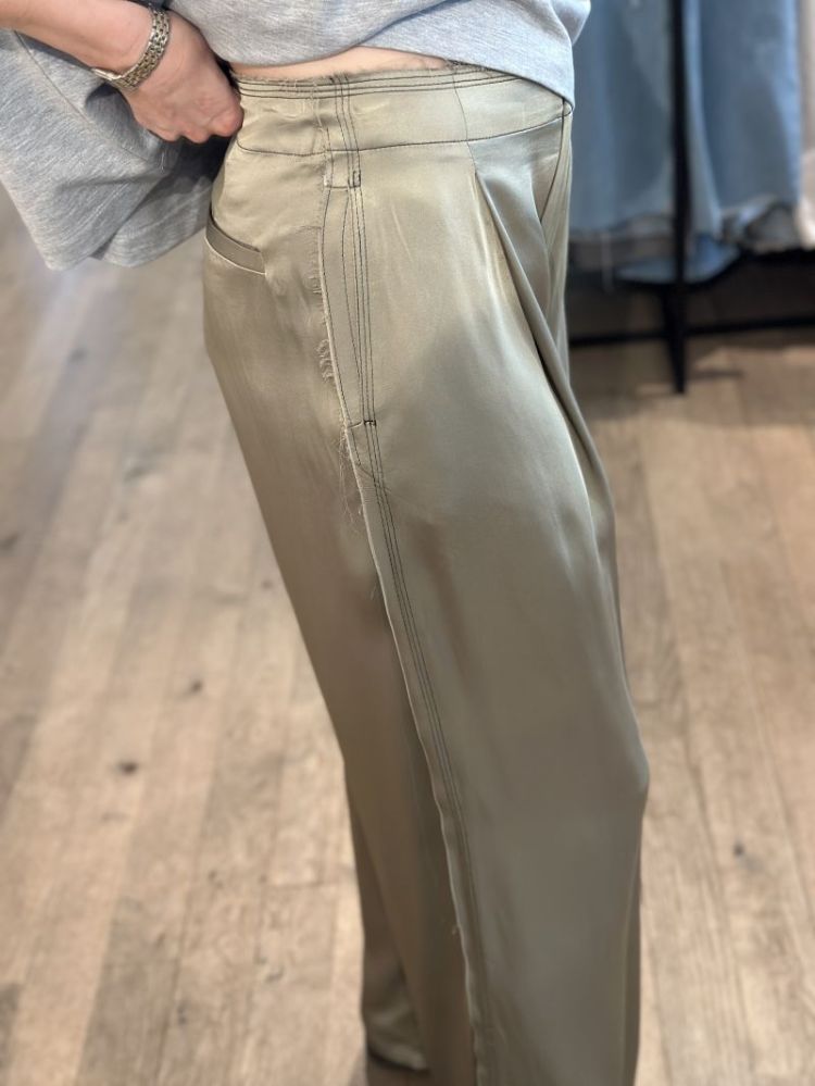  SAGE KHAKI