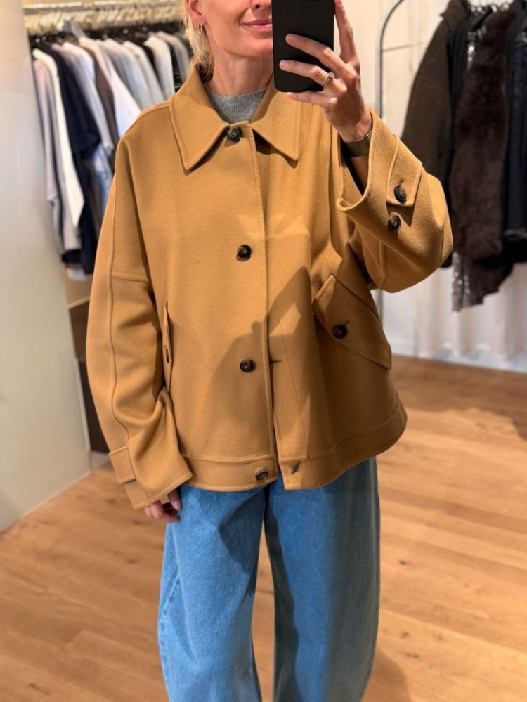 COAT JACKET 704 LIGHT CHEST
