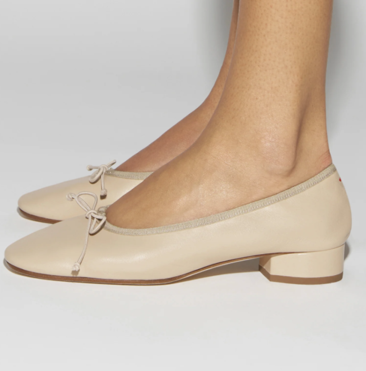  LEATHER SAND