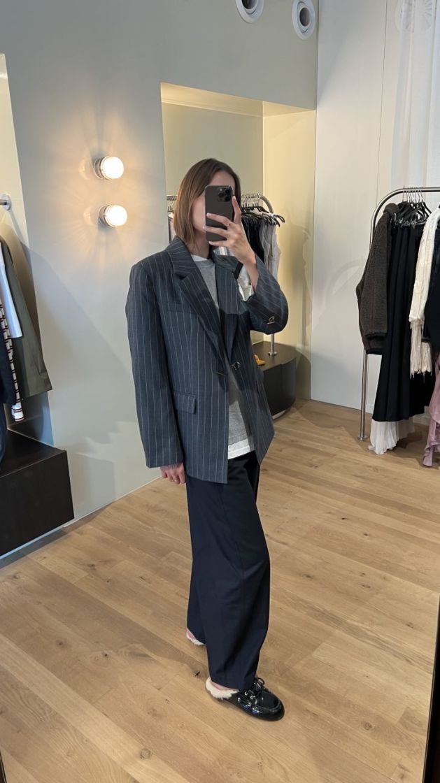  900016 GREY PIN