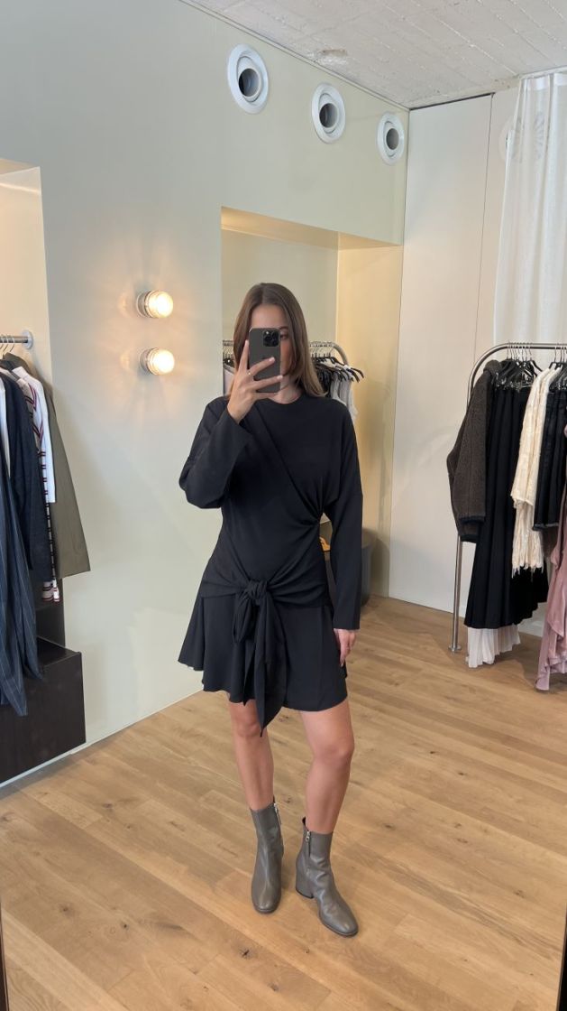  BLACK 099
