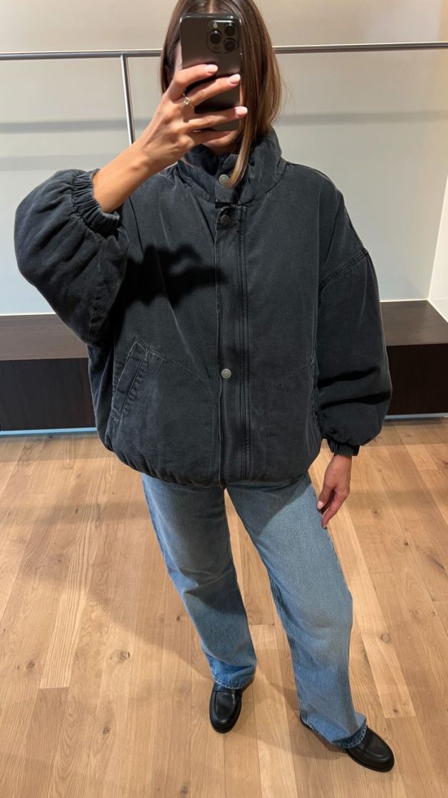  BLACK/V