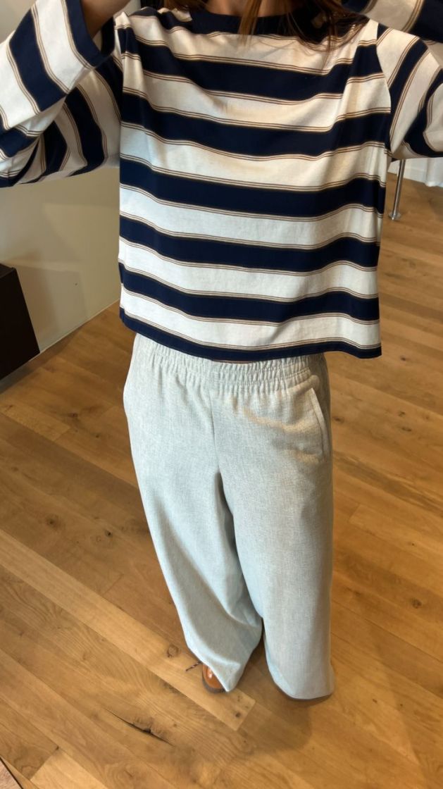 TERRANCE NAVY CRESCENT